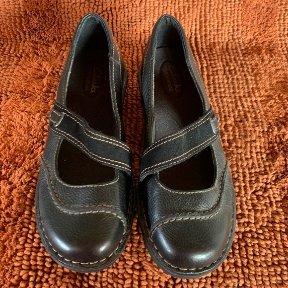 clarks bendables mary jane shoes